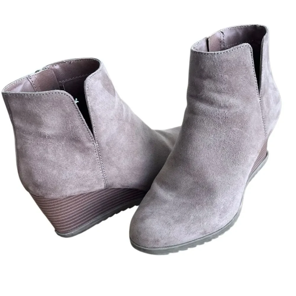 Style & Co Haidynn Taupe Suede Wedge Ankle Boots Zip Booties Women’s 7
